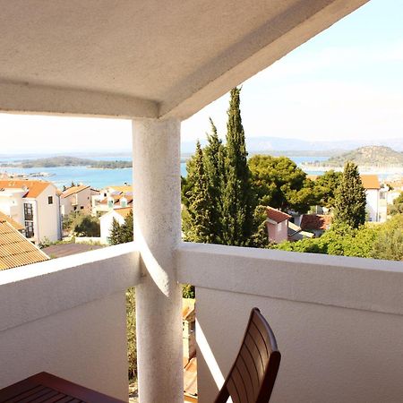 Apartments Villa Arta Murter Szoba fotó
