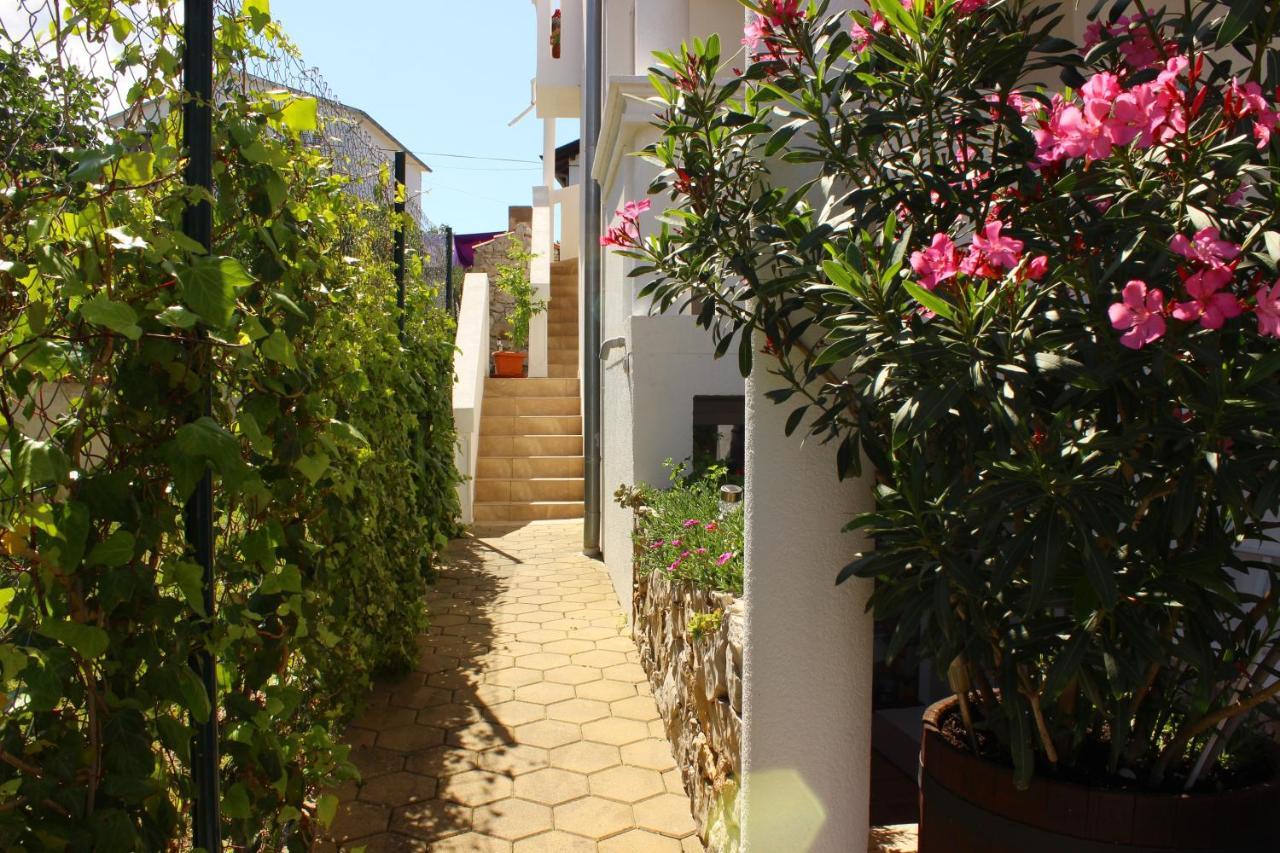 Apartments Villa Arta Murter Kültér fotó